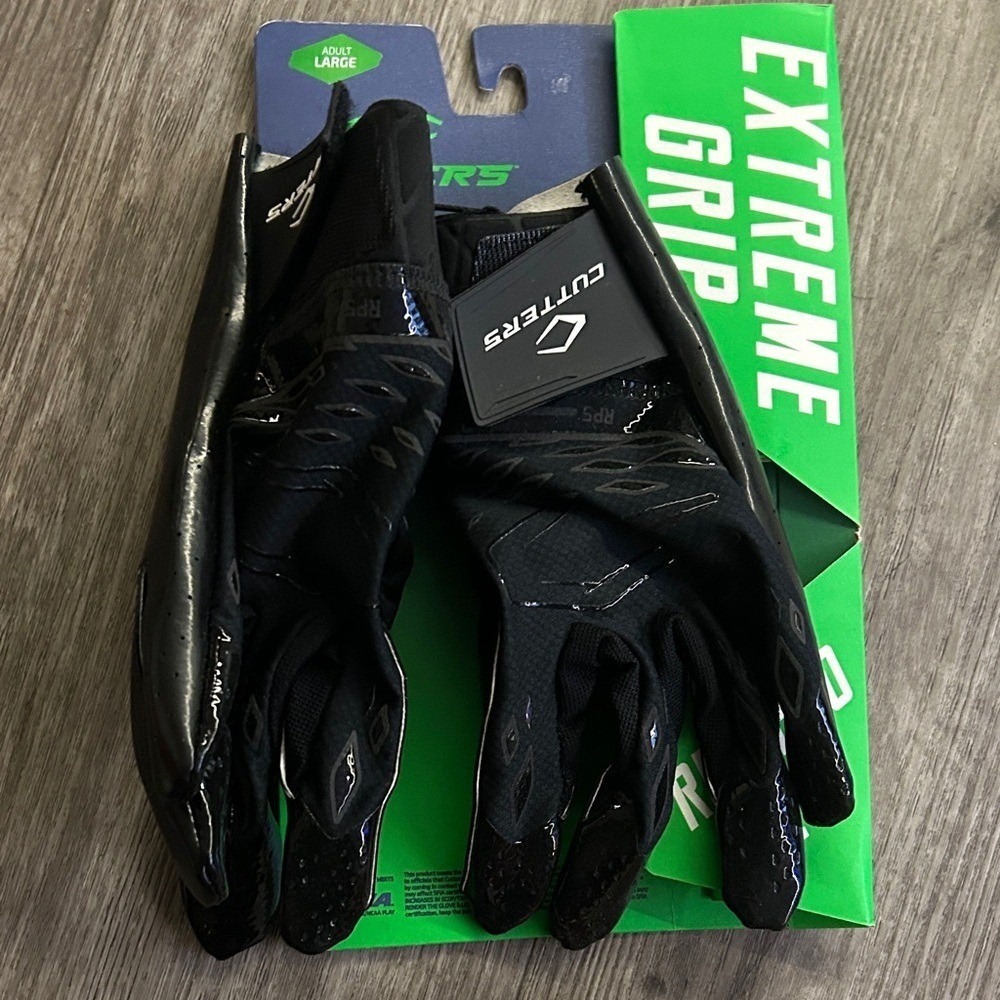 Cutters Rev Pro 5.0 Solid Football Receiver Gloves Black Adult Large NWT